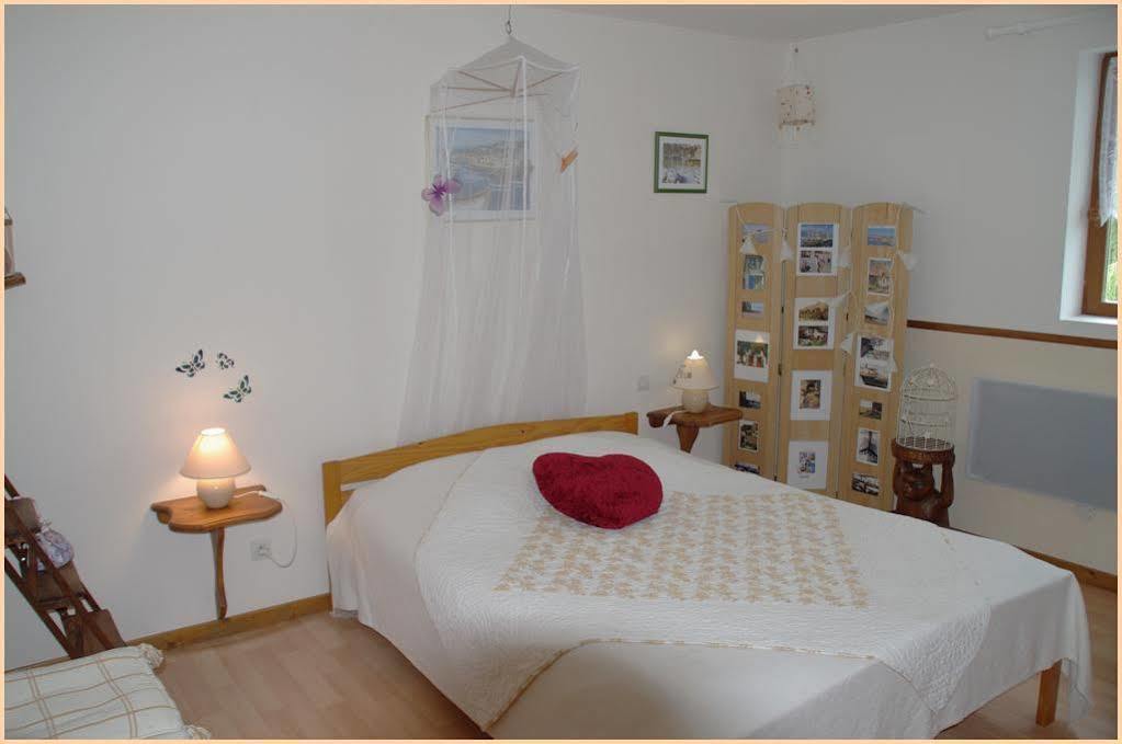 Chambres D'Hotes Les Fleurettes En Baie Du Mont Saint Michel Bagian luar foto